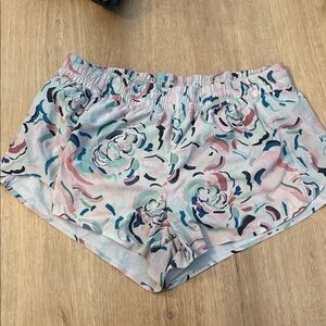Athleta Pastel Patterned Women's Athletic Shorts
